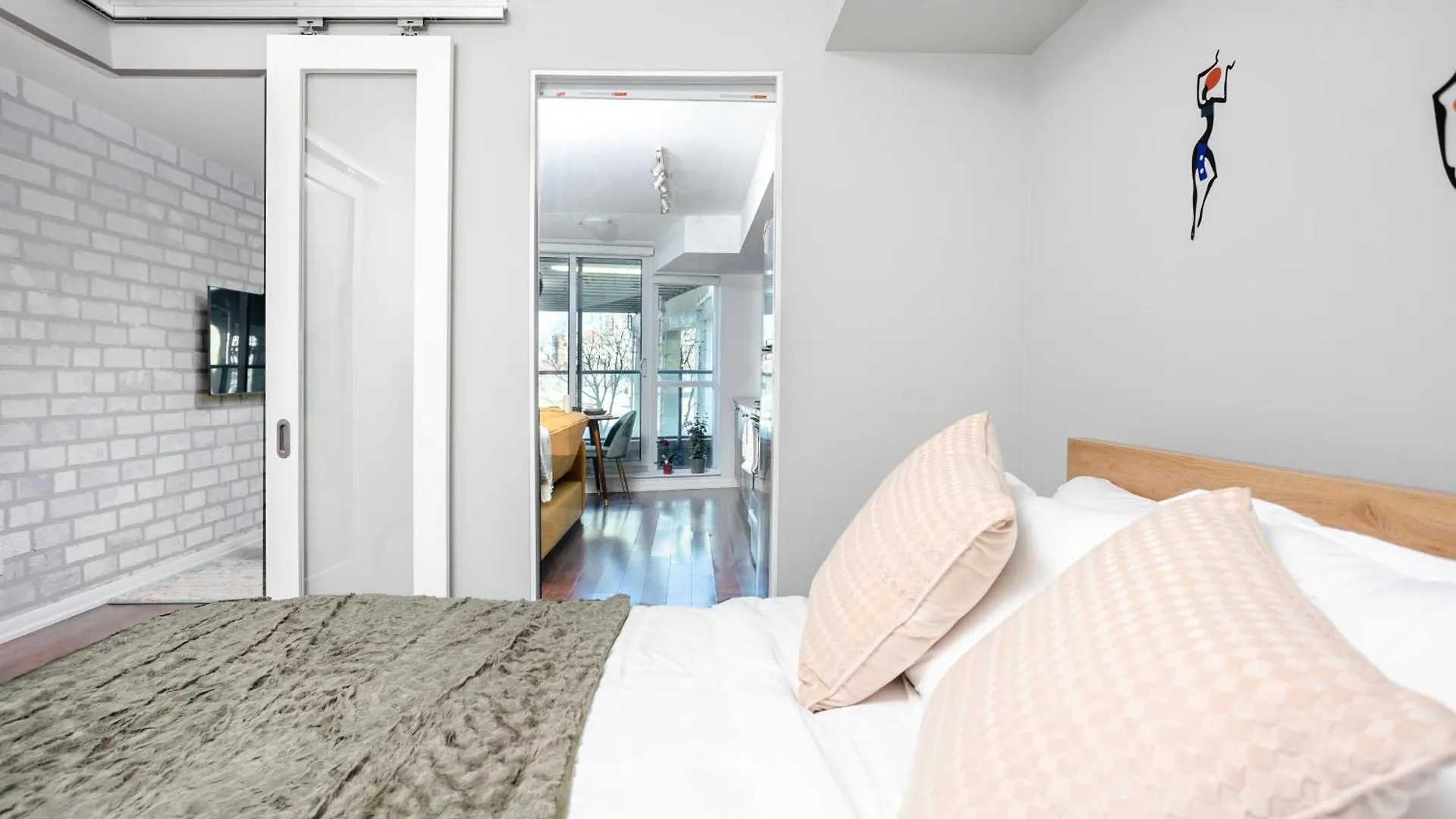 Downtown Cozy 1Br Condo- Steps From Lake & King Street Toronto Appartamento